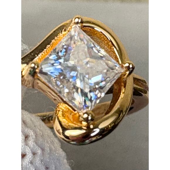 New 75% 18k Rose Gold filled, 1CT Moissanite Ring, Sz. 8 - Picture 7 of 7